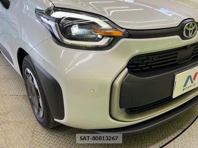 Toyota SIENTA 2025-05 7394081-12