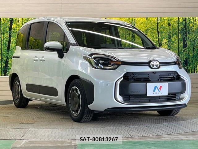 Toyota SIENTA 2025-05 7394081-16