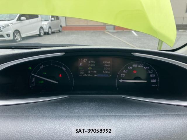 Toyota SIENTA 2019-11 7394101-20