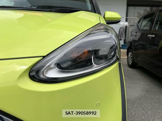 Toyota SIENTA 2019-11 7394101-3