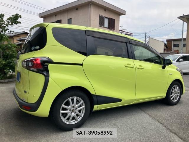 Toyota SIENTA 2019-11 7394101-5