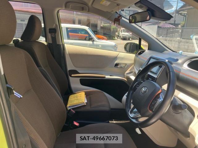 Toyota SIENTA 2015-07 7393714-9