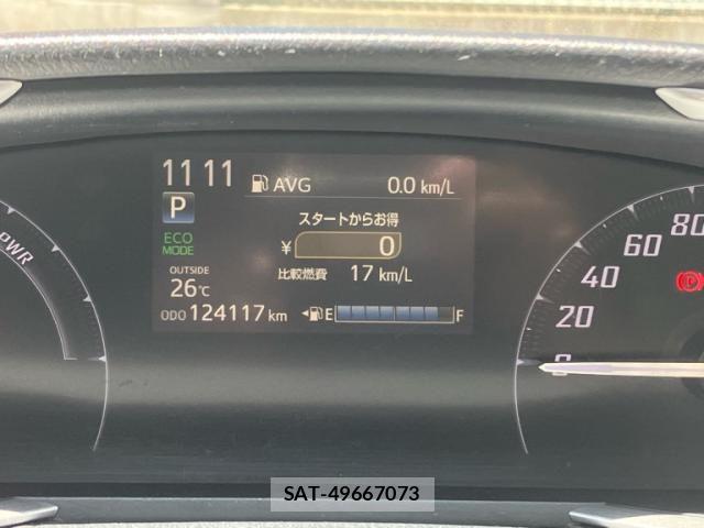 Toyota SIENTA 2015-07 7393714-12