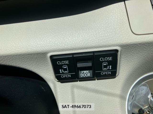 Toyota SIENTA 2015-07 7393714-14