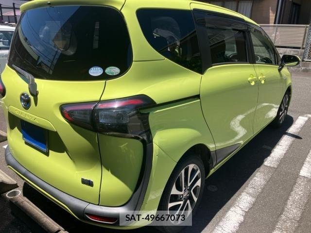 Toyota SIENTA 2015-07 7393714-2