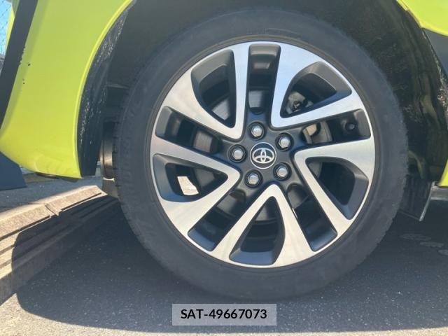 Toyota SIENTA 2015-07 7393714-4