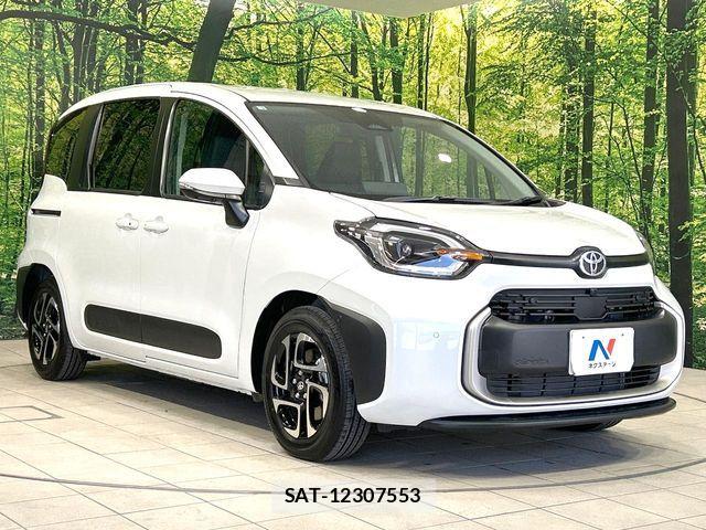 Toyota SIENTA 2026-03 7394080-16