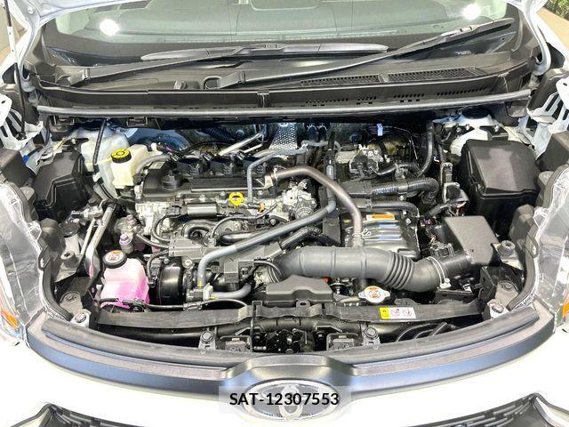 Toyota SIENTA 2026-03 7394080-18