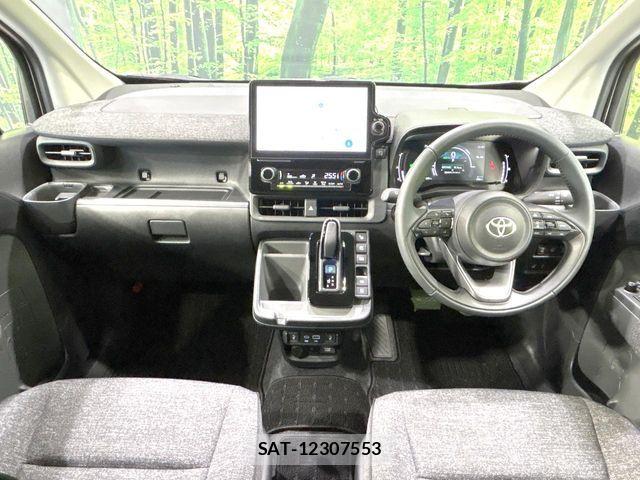 Toyota SIENTA 2026-03 7394080-1