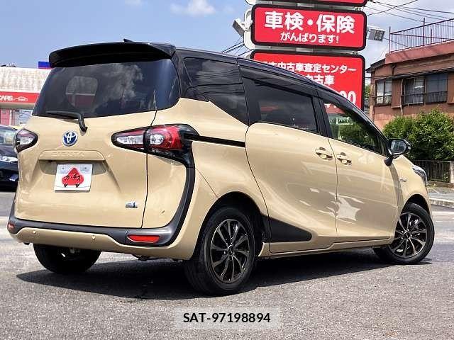 Toyota SIENTA 2019-03 7457802-2