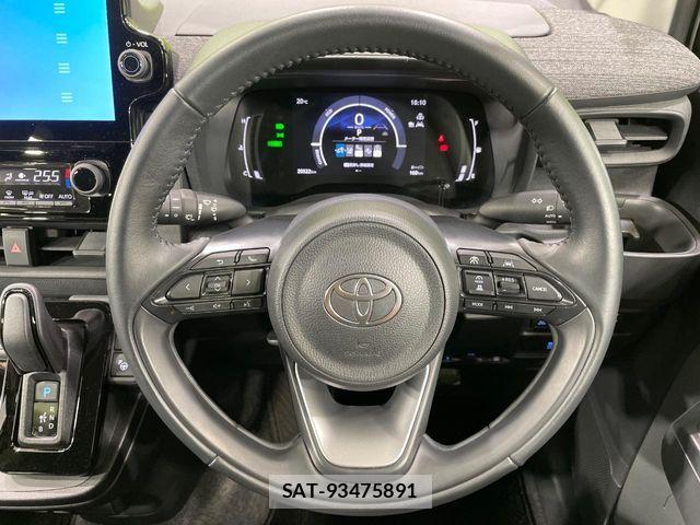 Toyota SIENTA 2024-12 7457791-11