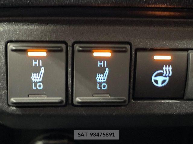 Toyota SIENTA 2024-12 7457791-6