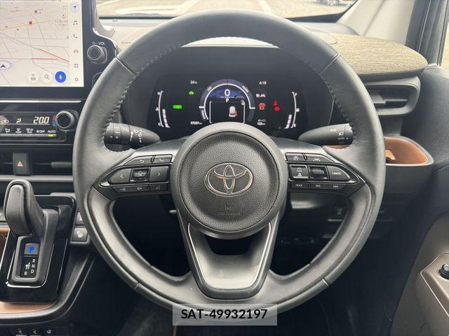 Toyota SIENTA 2024-01 7457801-12