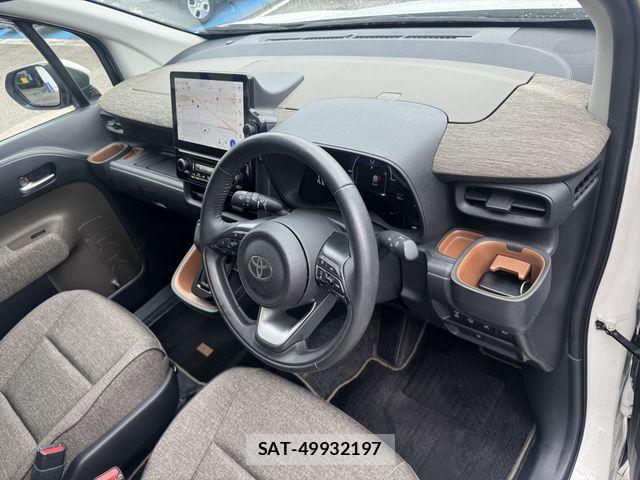 Toyota SIENTA 2024-01 7457801-8