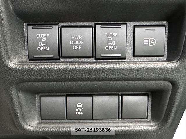 Toyota SIENTA 2025-07 7457793-16