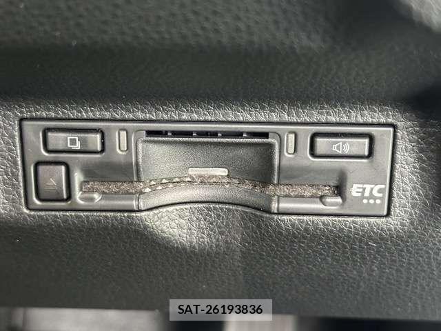 Toyota SIENTA 2025-07 7457793-17