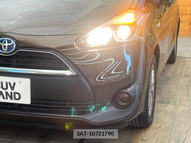 Toyota SIENTA 2015-11 7457826-12