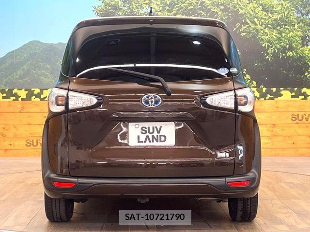 Toyota SIENTA 2015-11 7457826-15