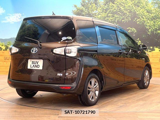 Toyota SIENTA 2015-11 7457826-16