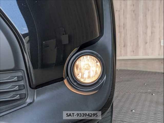 Toyota SIENTA 2016-11 7457821-16