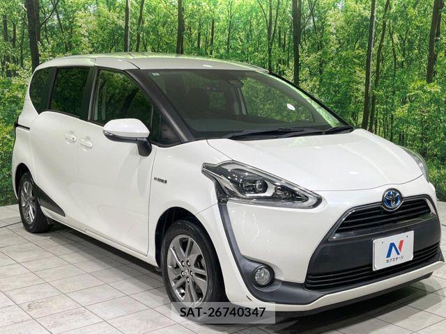 Toyota SIENTA 2018-01 7457811-16