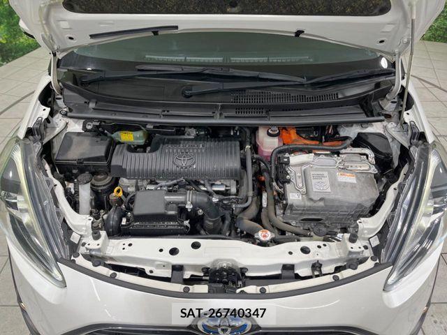 Toyota SIENTA 2018-01 7457811-18