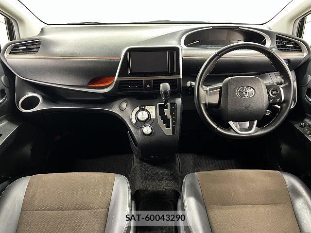 Toyota SIENTA 2019-10 7457813-1