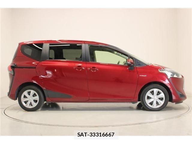 Toyota SIENTA 2019-09 7457818-12