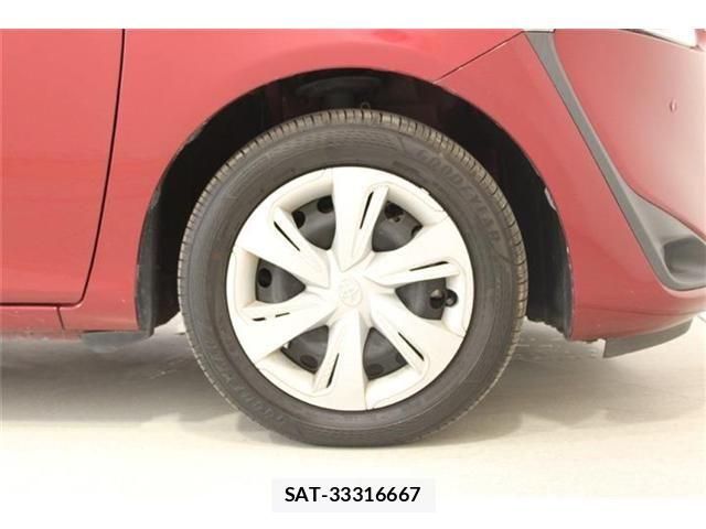 Toyota SIENTA 2019-09 7457818-21