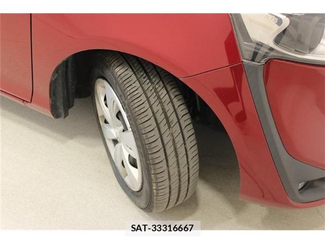 Toyota SIENTA 2019-09 7457818-27