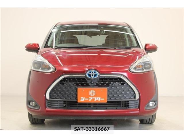 Toyota SIENTA 2019-09 7457818-6