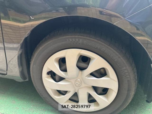 Toyota SIENTA 2016-03 7457827-9