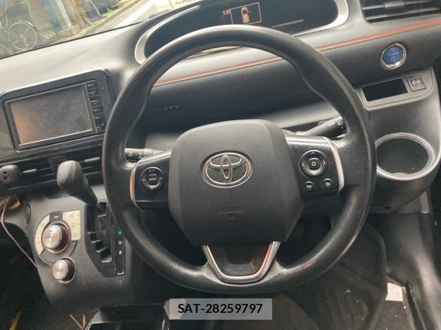 Toyota SIENTA 2016-03 7457827-18