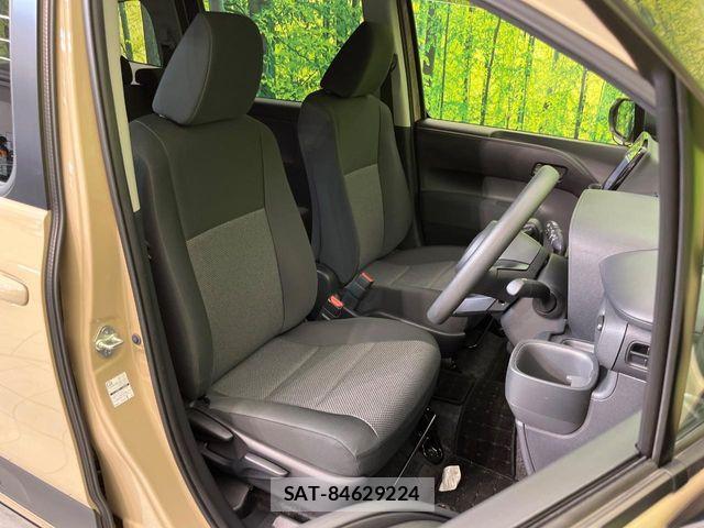 Toyota SIENTA 2024-05 7457794-7