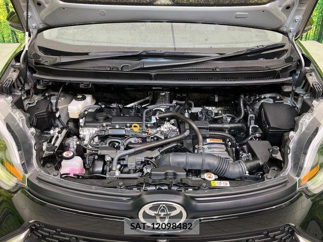 Toyota SIENTA 2024-12 7457790-17