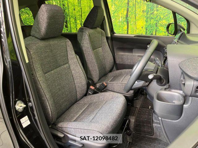 Toyota SIENTA 2024-12 7457790-7