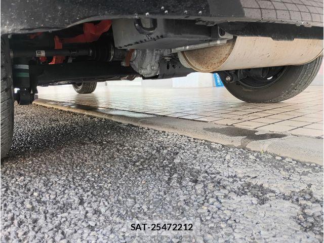 Toyota SIENTA 2023-07 7457810-9