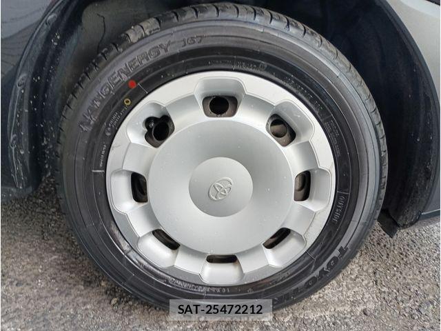 Toyota SIENTA 2023-07 7457810-18