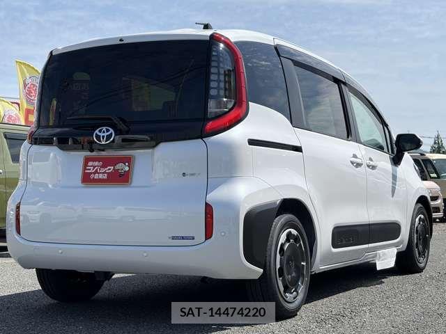 Toyota SIENTA 2026-05 7457787-5