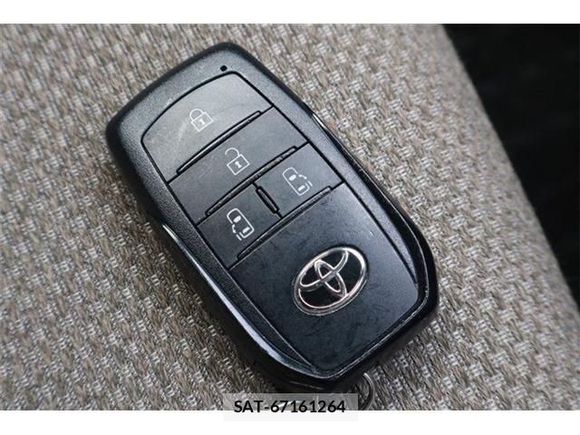 Toyota SIENTA 2024-07 7457792-23