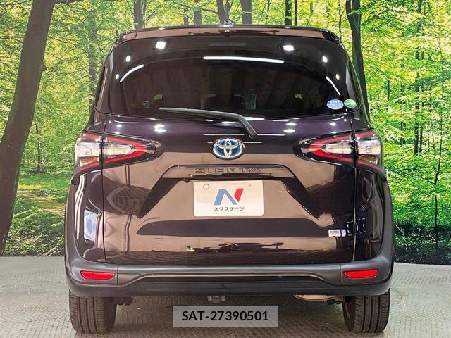 Toyota SIENTA 2018-06 7457814-13