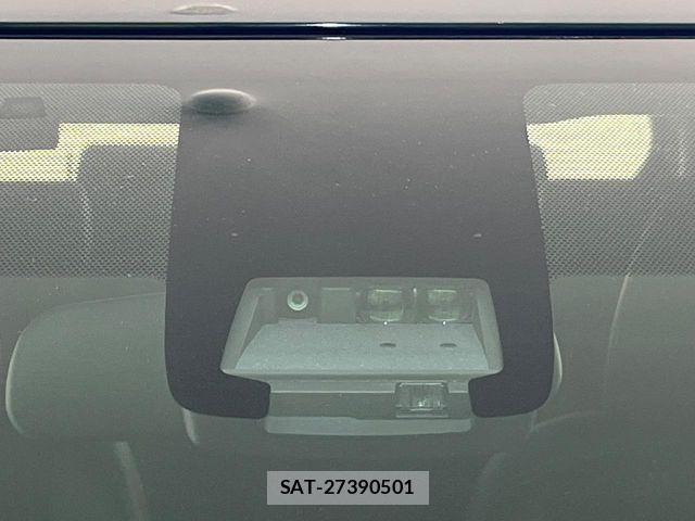 Toyota SIENTA 2018-06 7457814-6