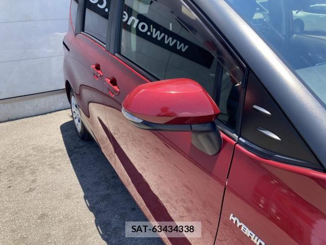 Toyota SIENTA 2019-06 7457815-12