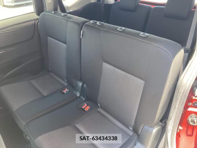 Toyota SIENTA 2019-06 7457815-25