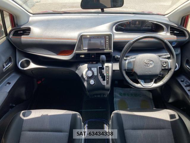 Toyota SIENTA 2019-06 7457815-2