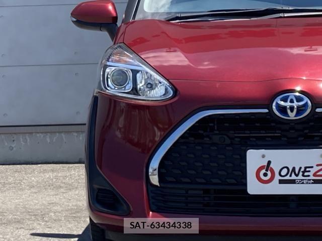Toyota SIENTA 2019-06 7457815-6