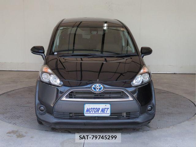 Toyota SIENTA 2016-08 7457828-13