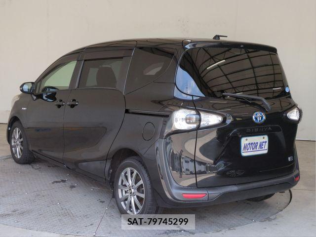 Toyota SIENTA 2016-08 7457828-17