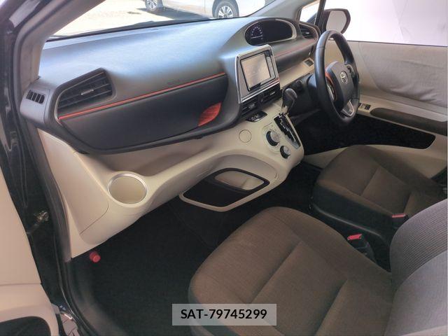 Toyota SIENTA 2016-08 7457828-2