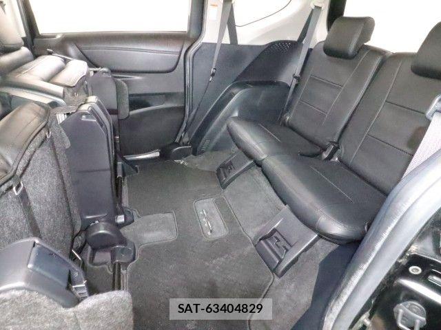 Toyota SIENTA 2020-05 7457817-9